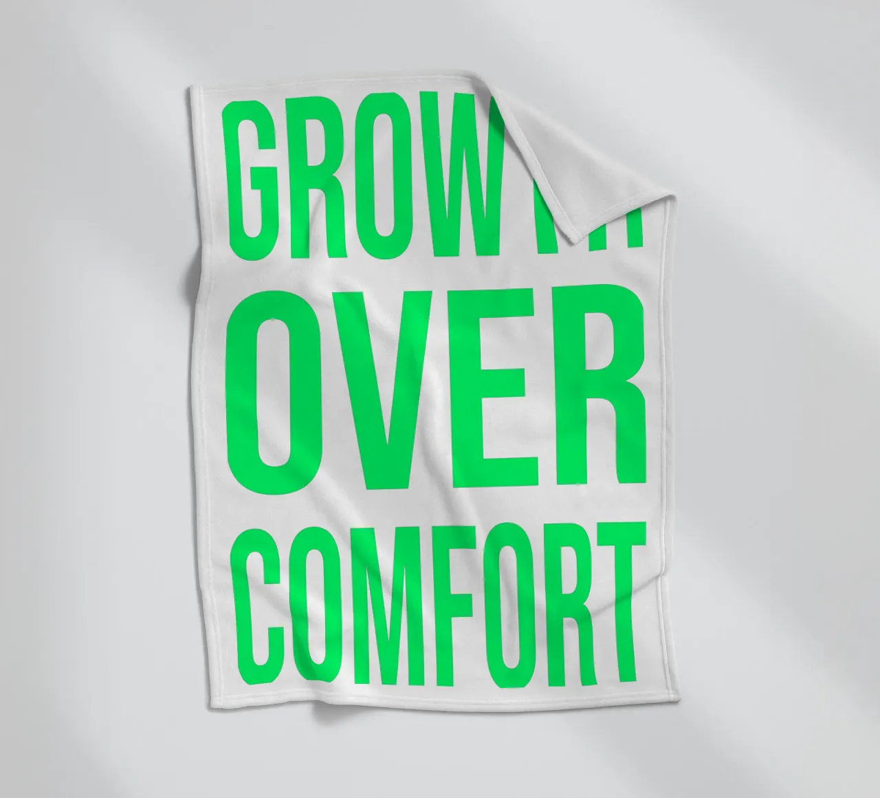 OVER Series- bold letters, brave values (5 colors) coperta in pile da OVER SERIES
