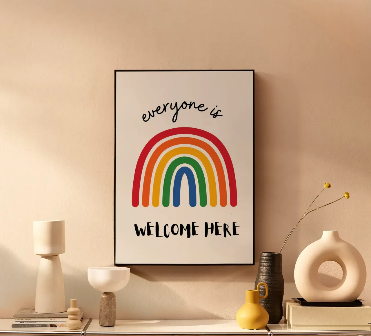 Everyone is welcome here Alu-Dibond von PinkCandyWalls