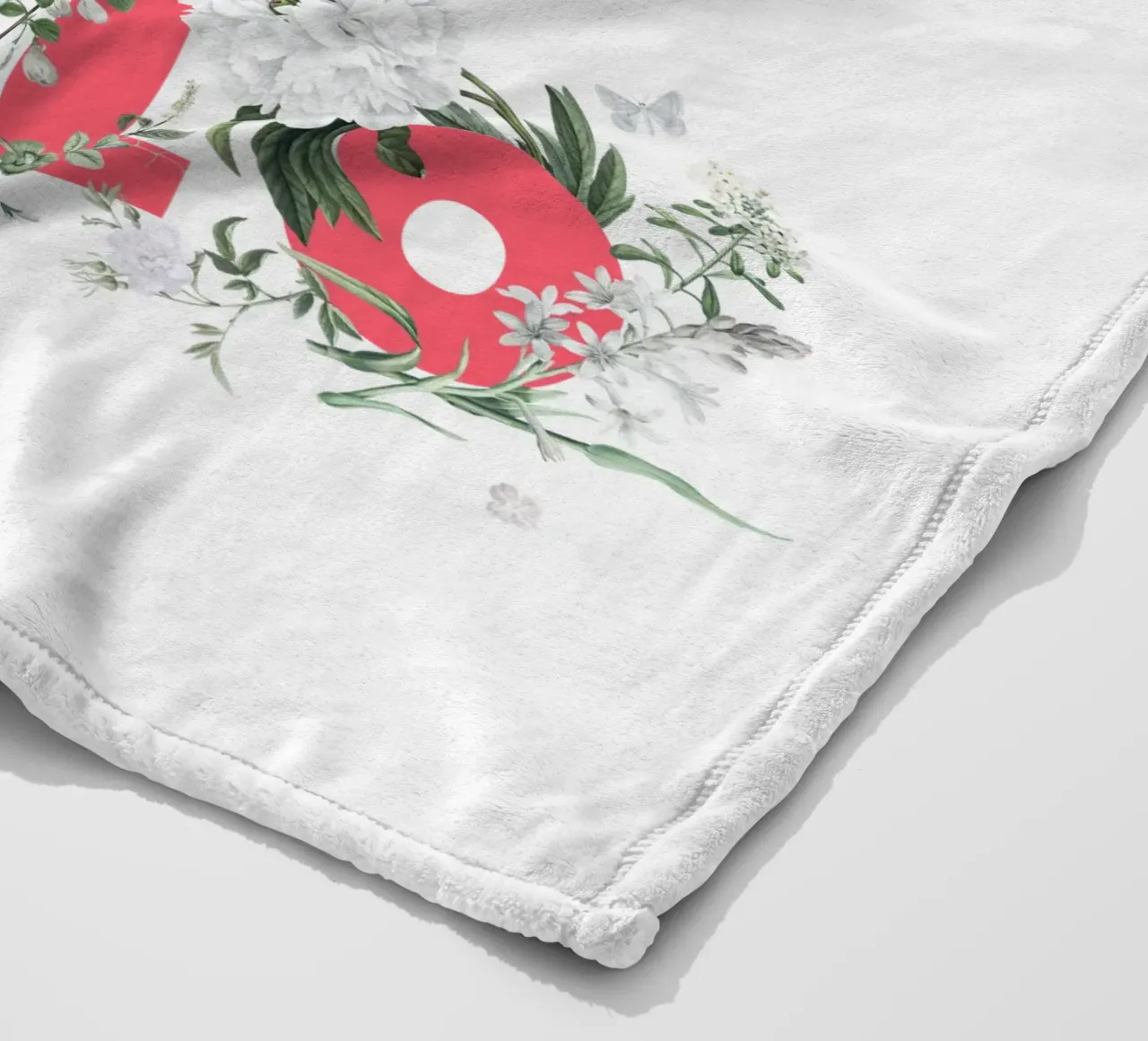 Ciao Fiori e Insetti Rosso Bianco coperta in pile da Studio Frances M
