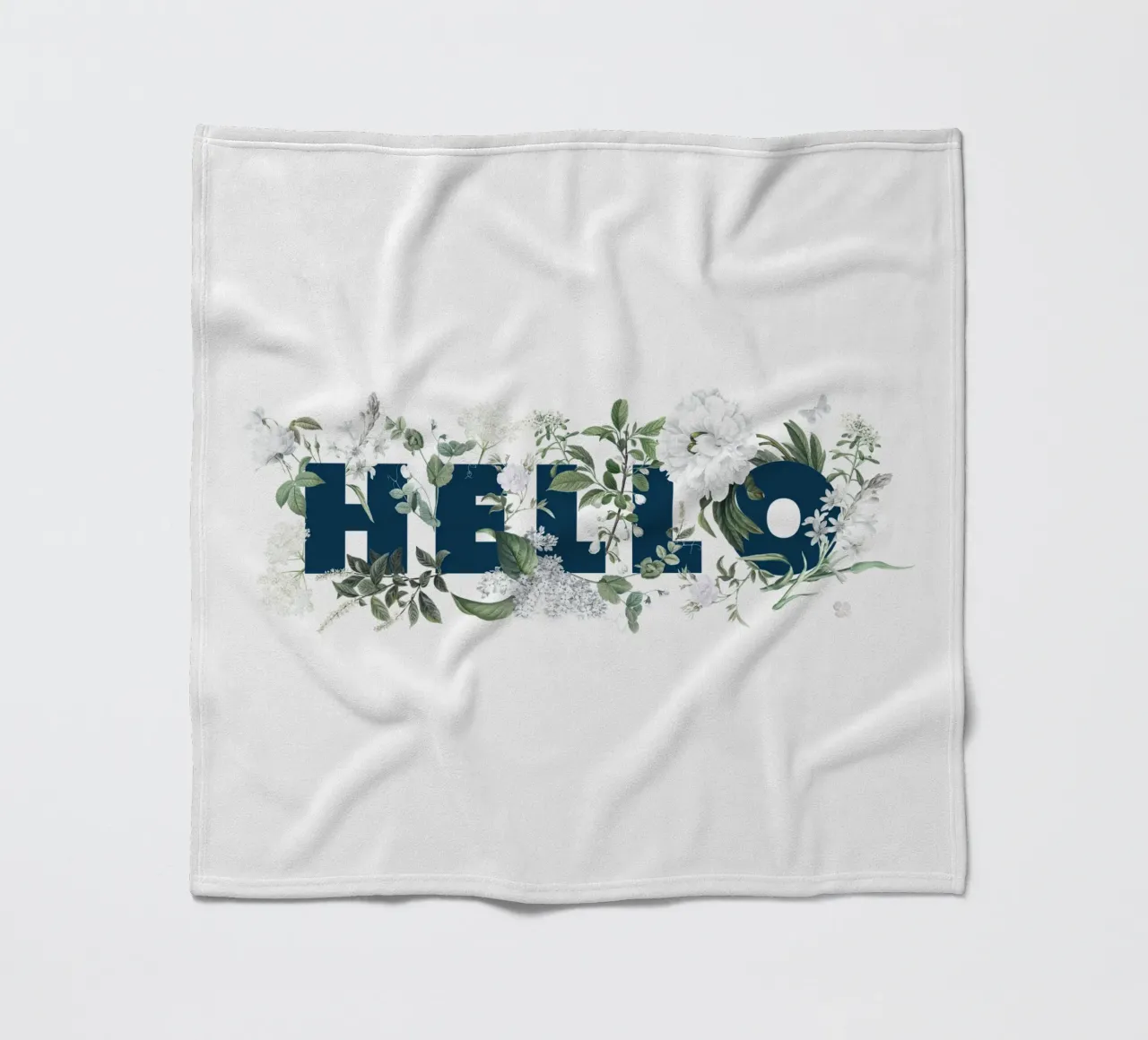 Ciao Fiori e Insetti Blu Bianco coperta in pile da Studio Frances M