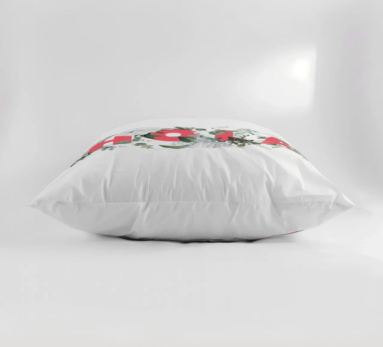 Hola Fiori e Insetti Rosso Bianco cuscino da Studio Frances M