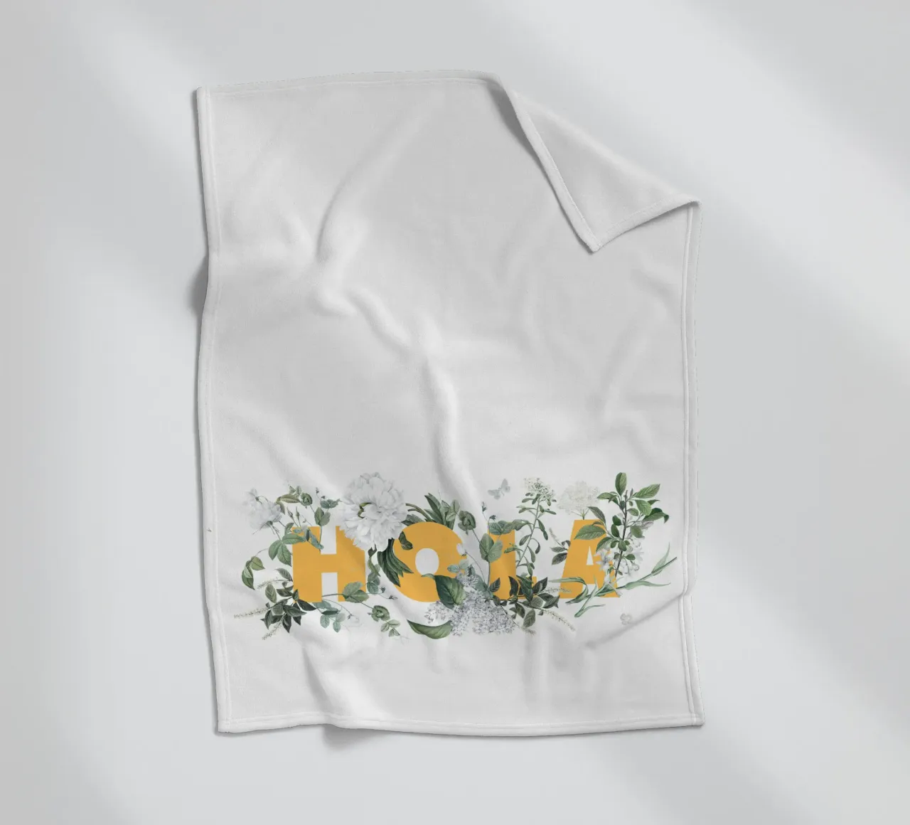 Hola Fiori e Insetti Giallo Bianco coperta in pile da Studio Frances M