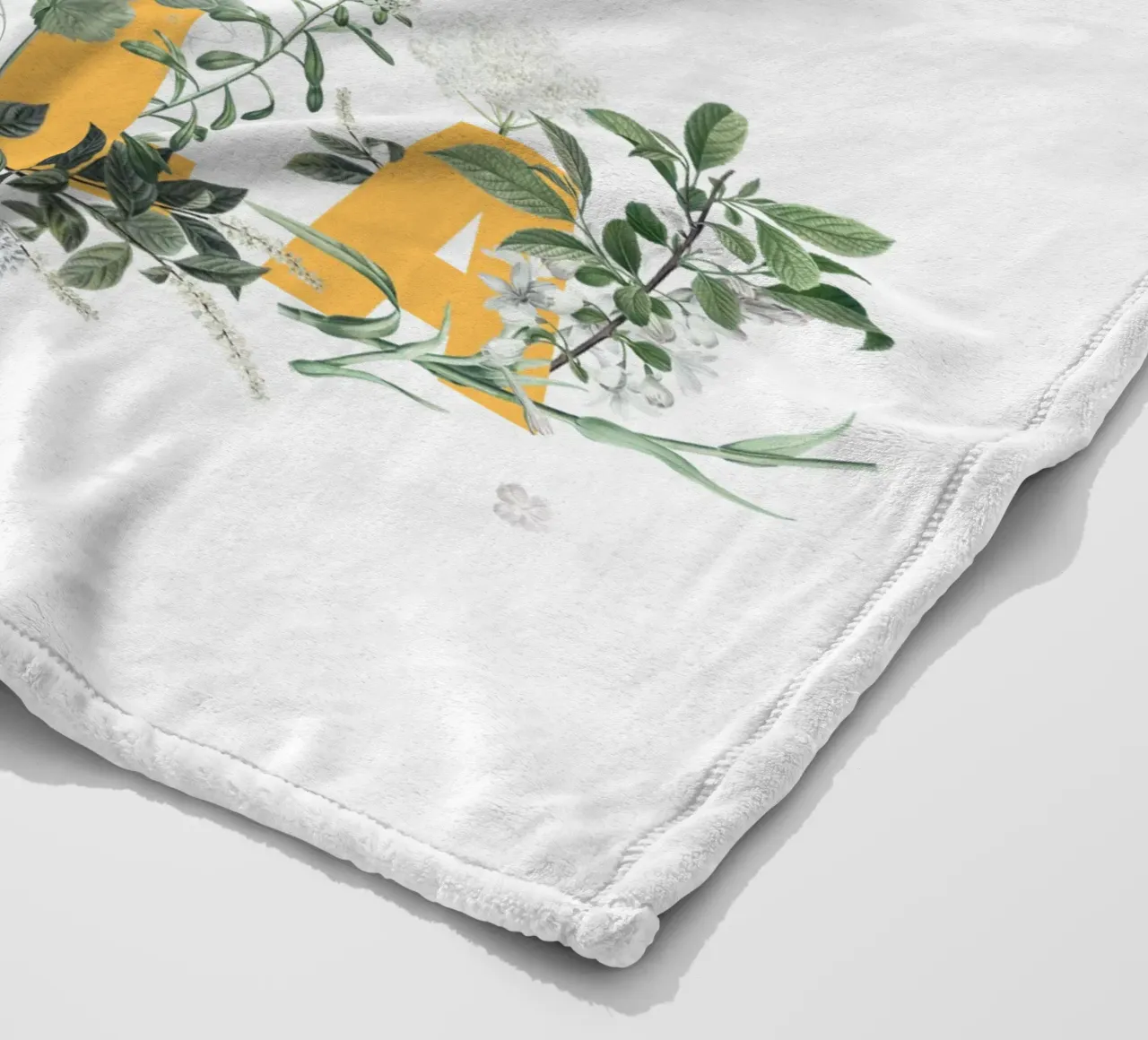 Hola Fiori e Insetti Giallo Bianco coperta in pile da Studio Frances M