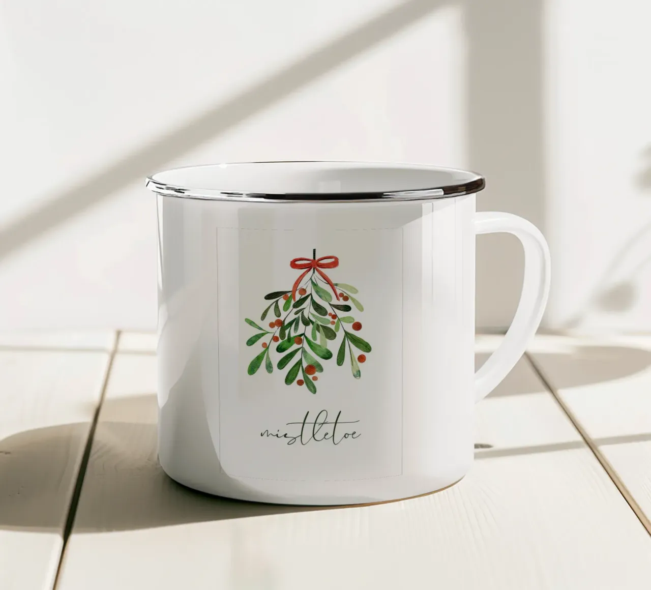 Vischio di Natale tazza in smalto da Charlotte Gagnon