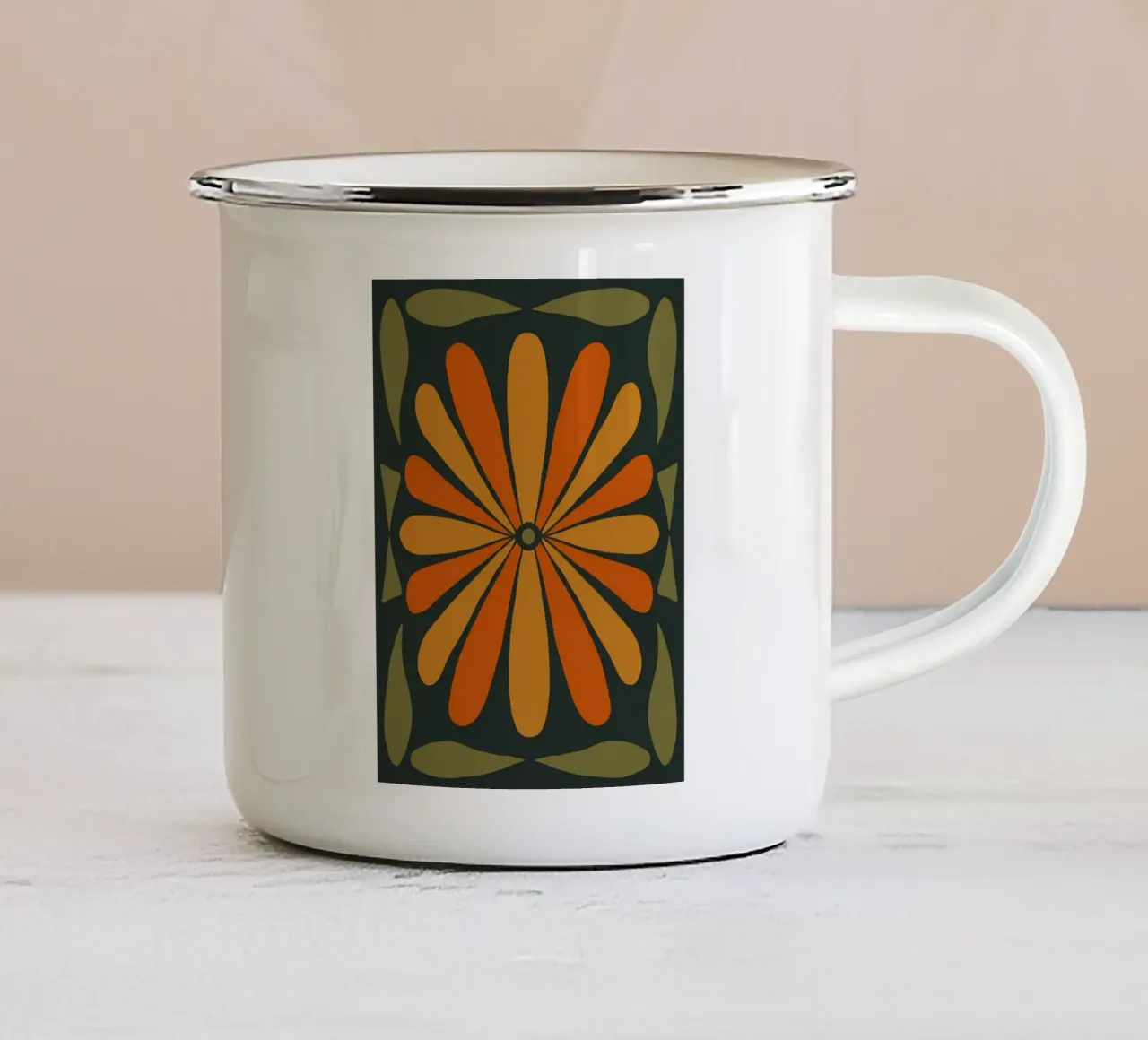 Metà secolo retro astratto sole fiore boho art arancione verde tazza in smalto da This Wild Soul - Illustration