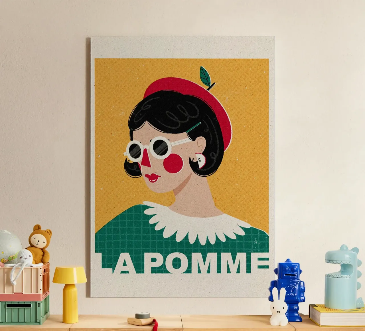 Moda francese La Pomme plexiglass da Charlotte Gagnon