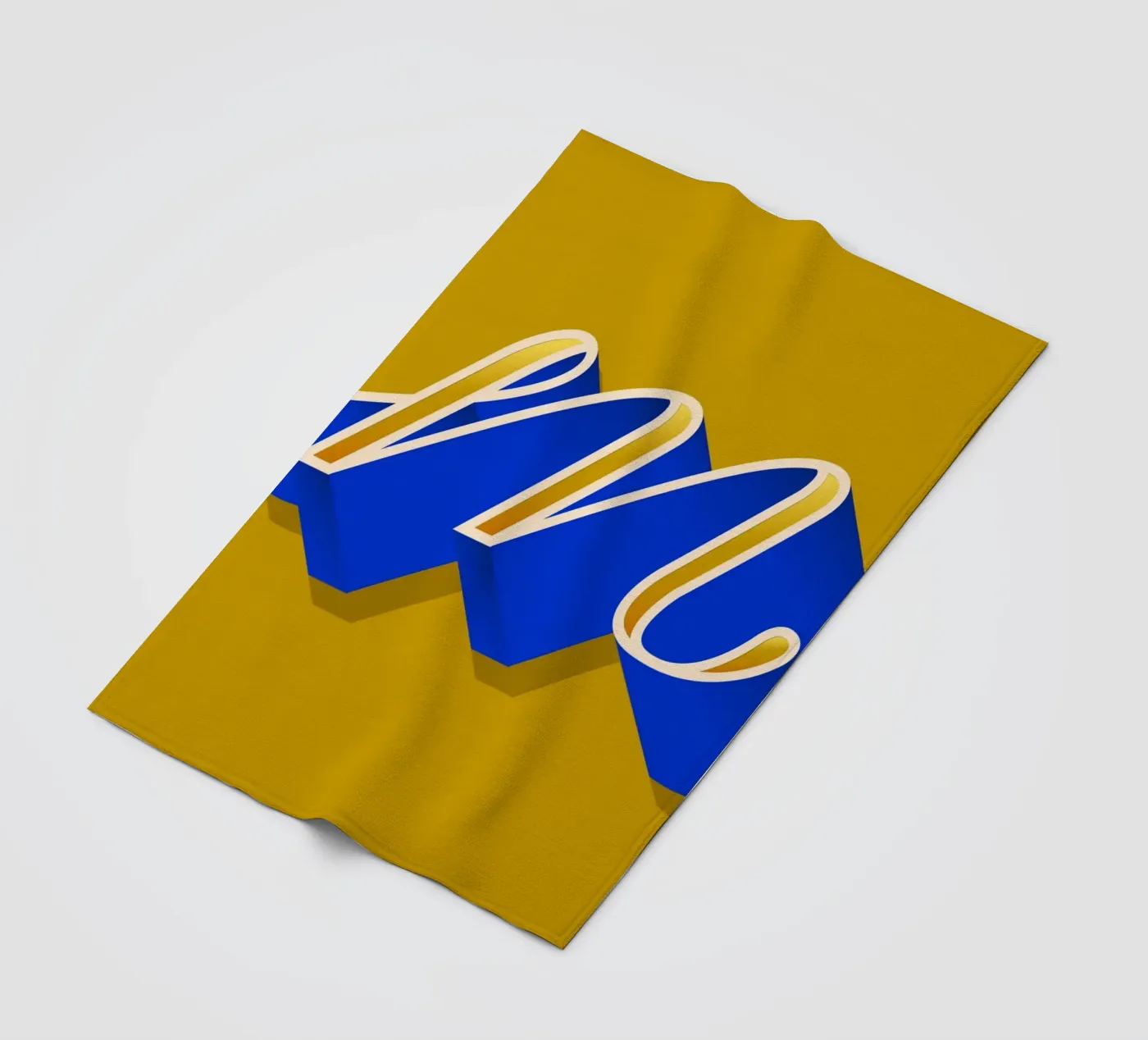 M letter script Fleecedecke von Glettering