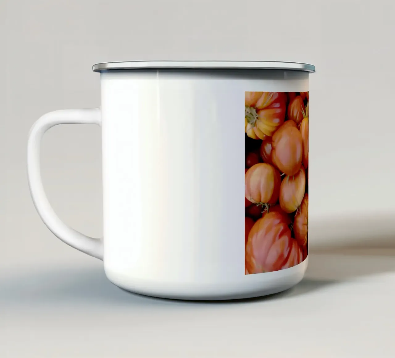 pomodori greci tazza in smalto da Simon Koy