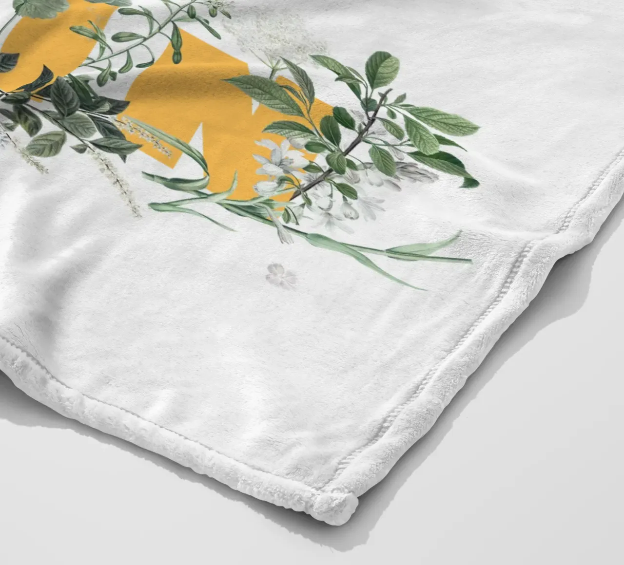 Fiori e insetti Moin Giallo Bianco coperta in pile da Studio Frances M