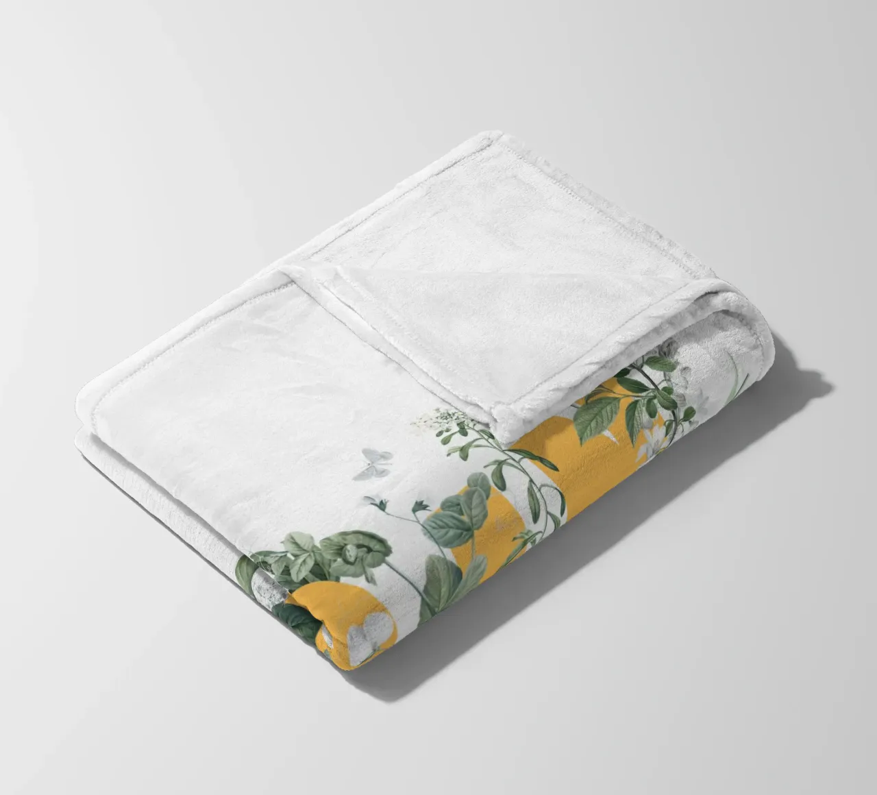 Fiori e insetti Moin Giallo Bianco coperta in pile da Studio Frances M