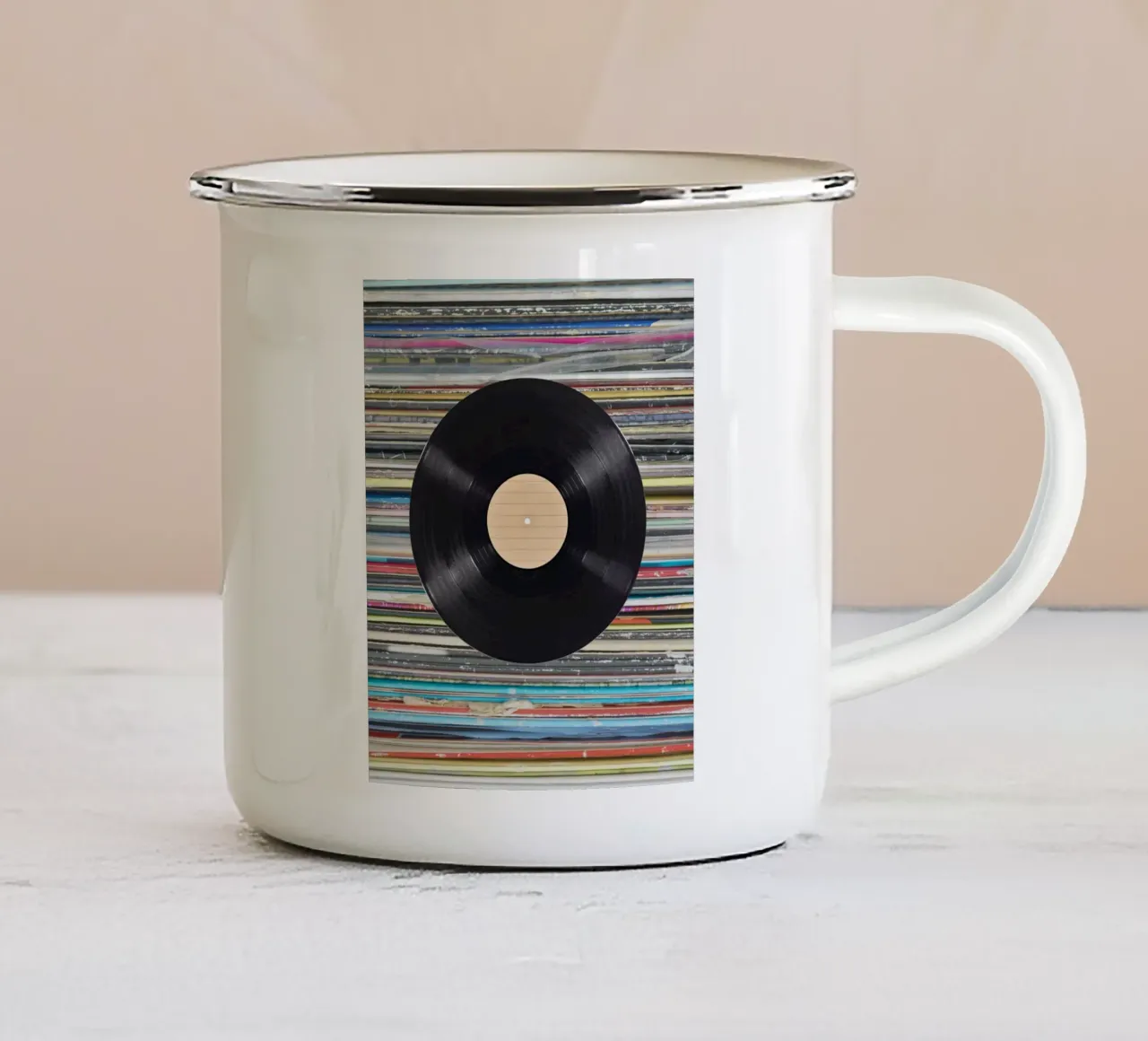 music disc in color shade tazza in smalto da Creaton