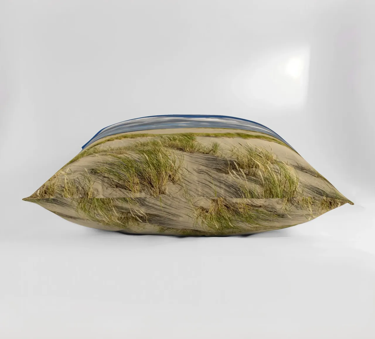 Strand und Leuchtturm List-Ost auf Sylt cuscino da Reisefotografie - Bilder aus aller Welt