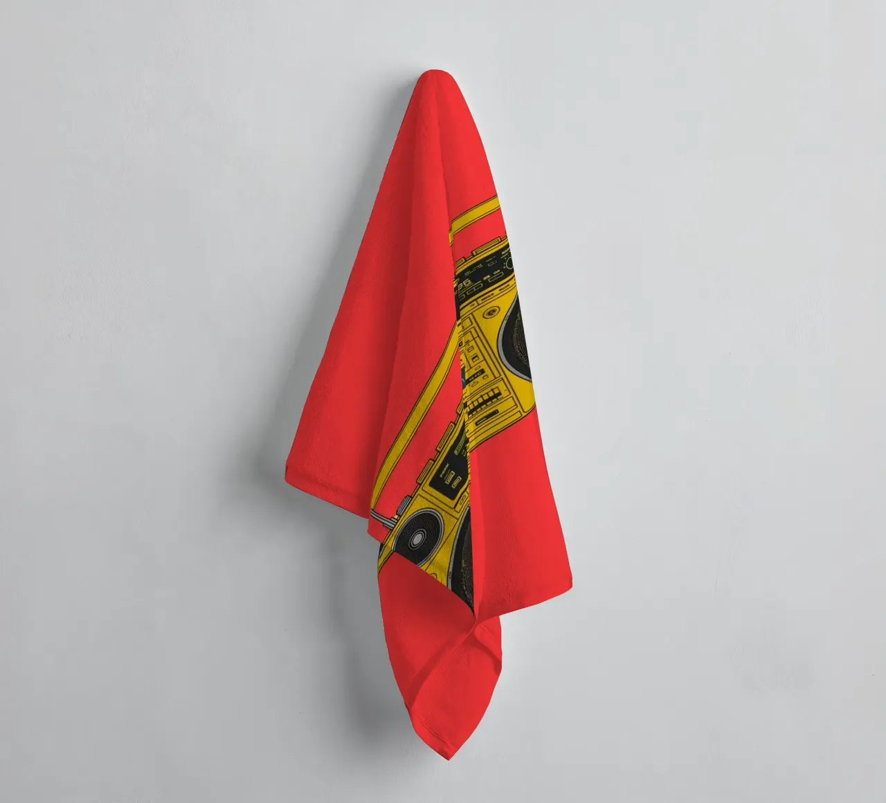 speaker in red shade badhanddoek van Creaton