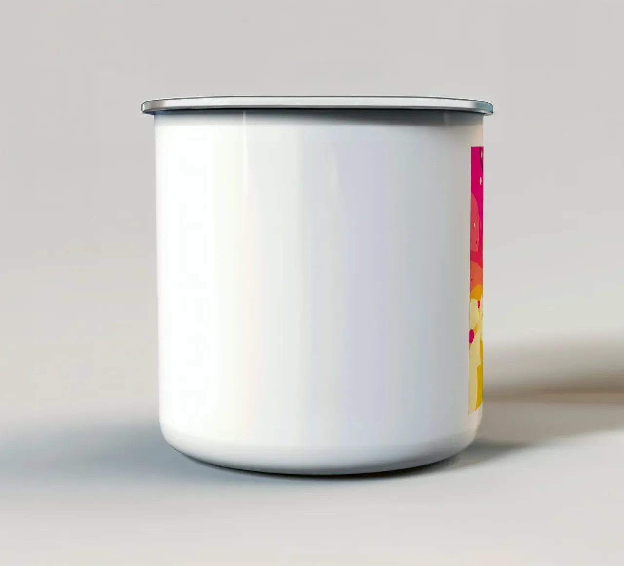 Ritratto colorato di una donna tazza in smalto da BenCoStyle