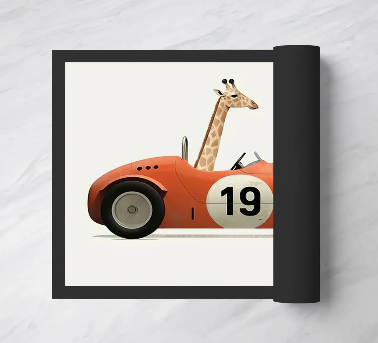 Giraffa in auto giocattolo zerbino da Emil Art Studio