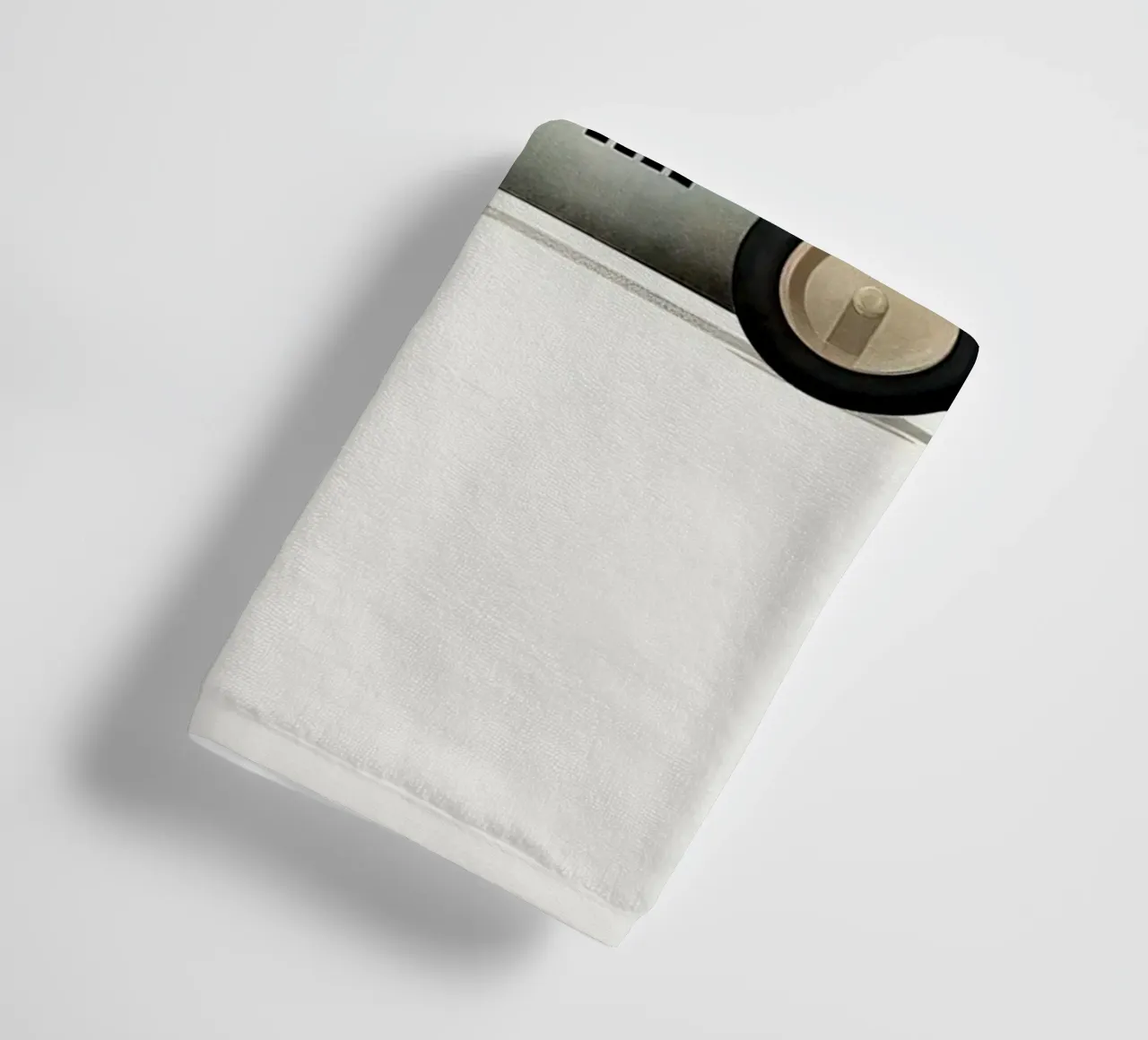 Hérisson dans une voiture jouet serviette de bain de Emil Art Studio