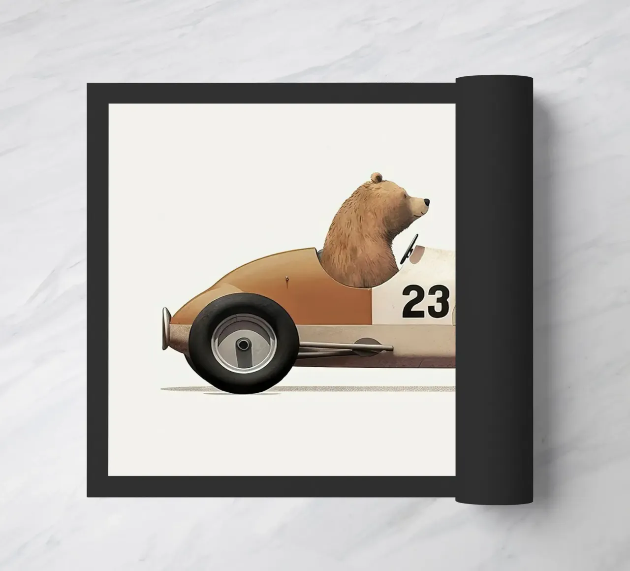Orso in auto giocattolo zerbino da Emil Art Studio