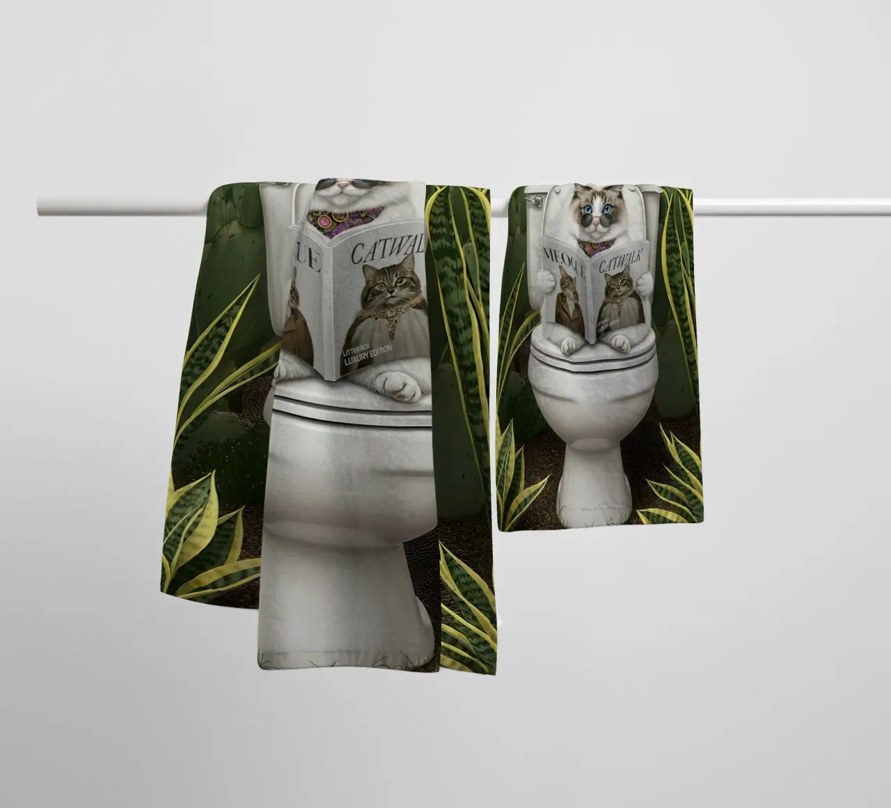 Cat Reading Magazine on Toilet asciugamano da bagno da Attaboy Dsgn