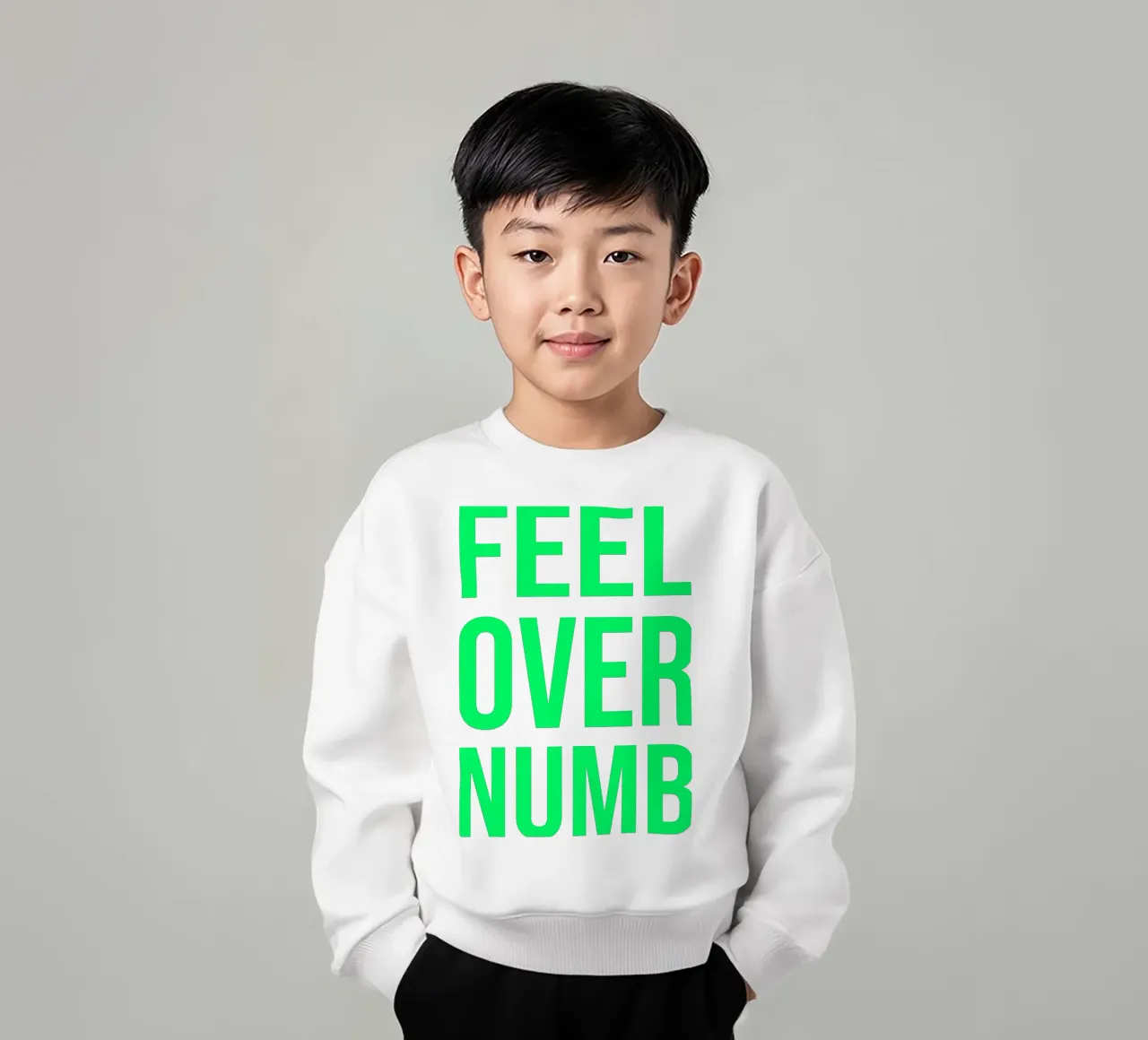 OVER Series- bold letters, brave values (5 colors) felpa bambino da FRICKE DESIGN