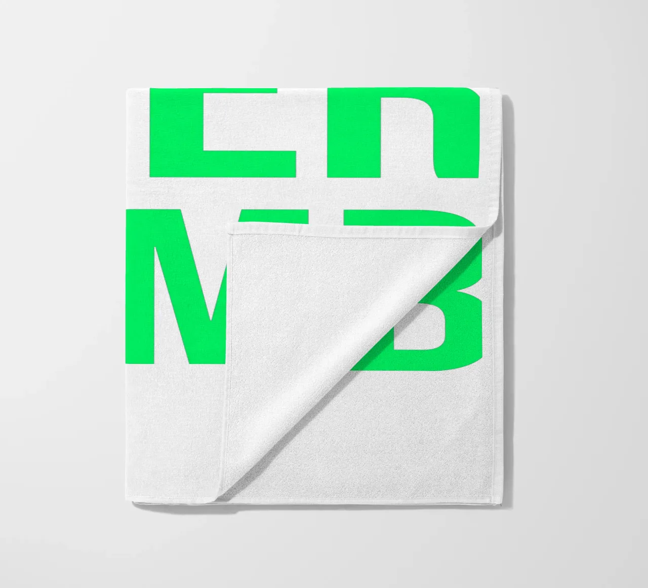 OVER Series- bold letters, brave values (5 colors) telo mare da FRICKE DESIGN