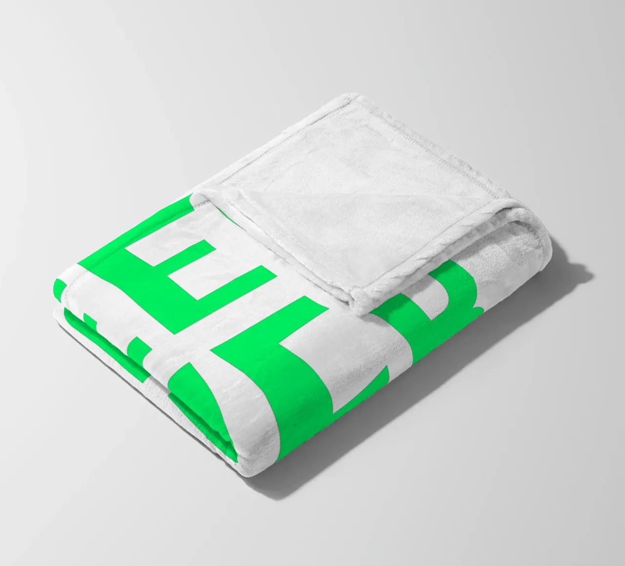 OVER Series- bold letters, brave values (5 colors) coperta in pile da FRICKE DESIGN