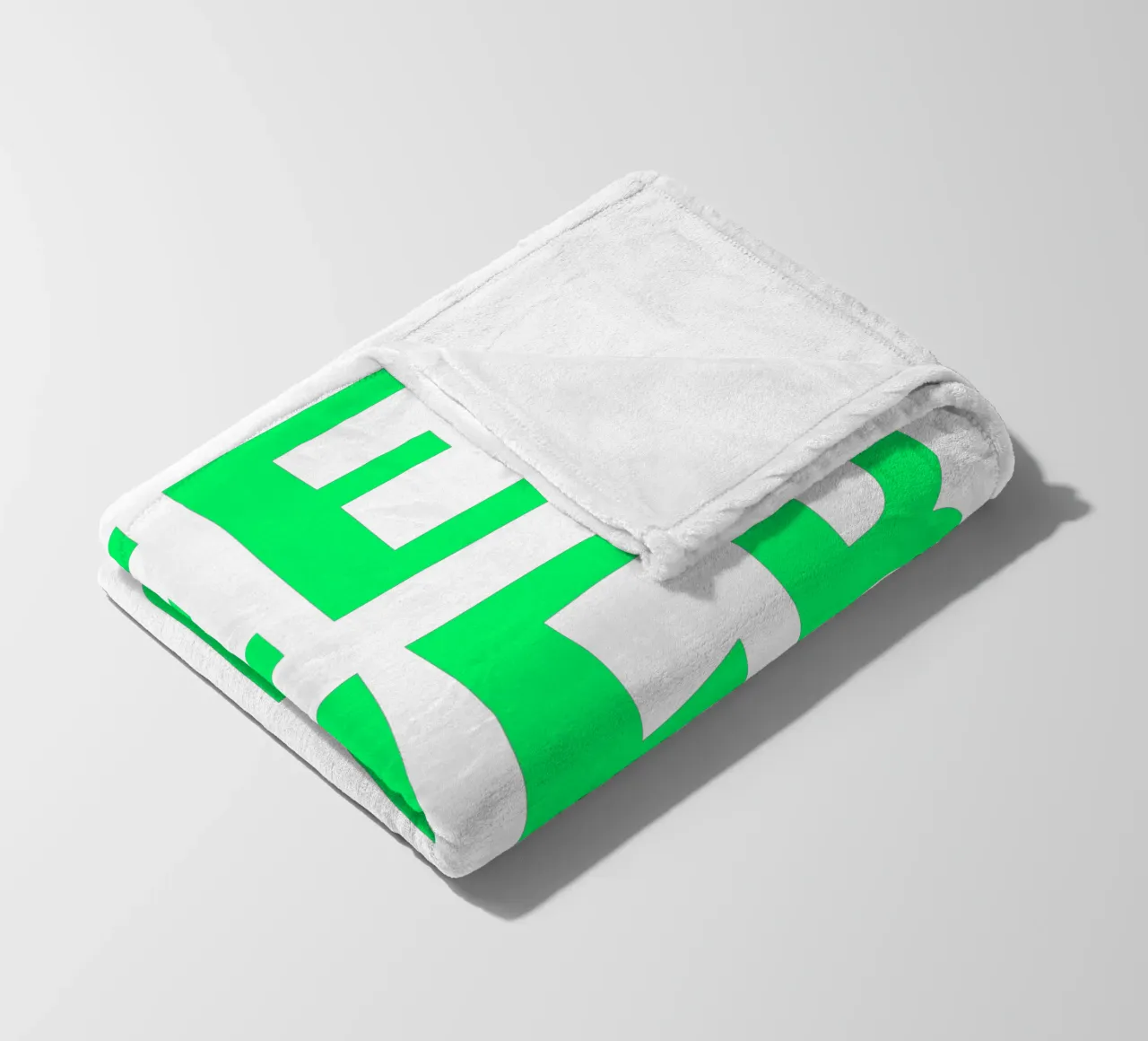 OVER Series- bold letters, brave values (5 colors) coperta in pile da FRICKE DESIGN