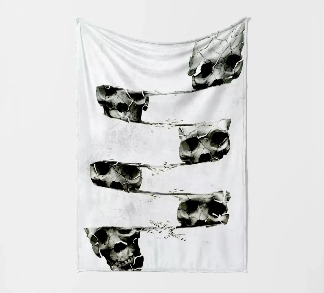 Skull III coperta in pile da Ali Gulec