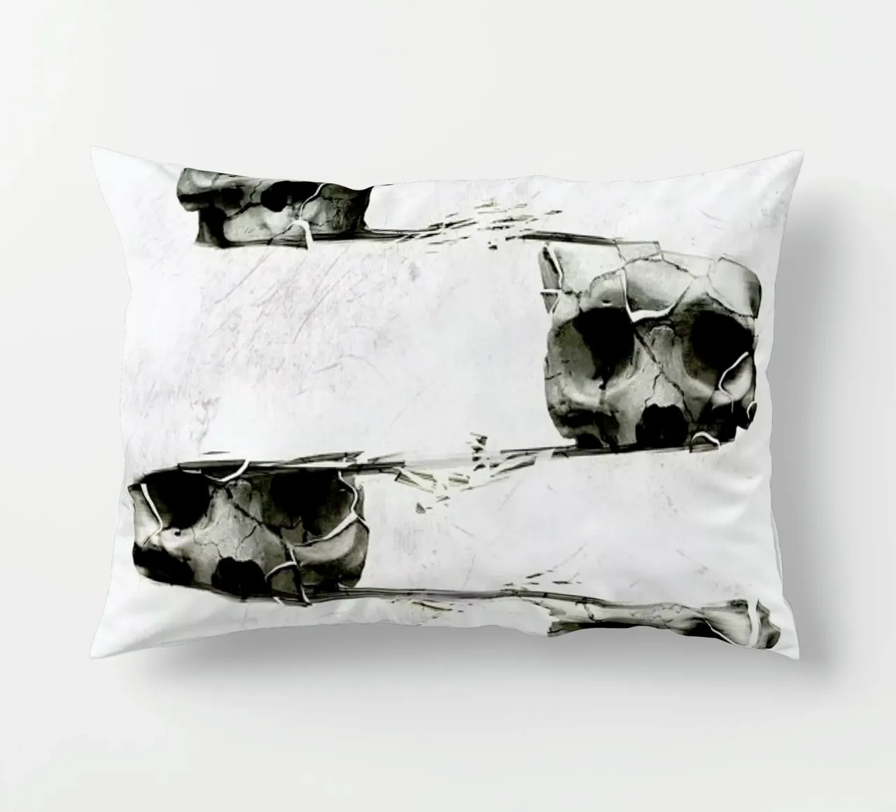 Skull III cuscino da Ali Gulec