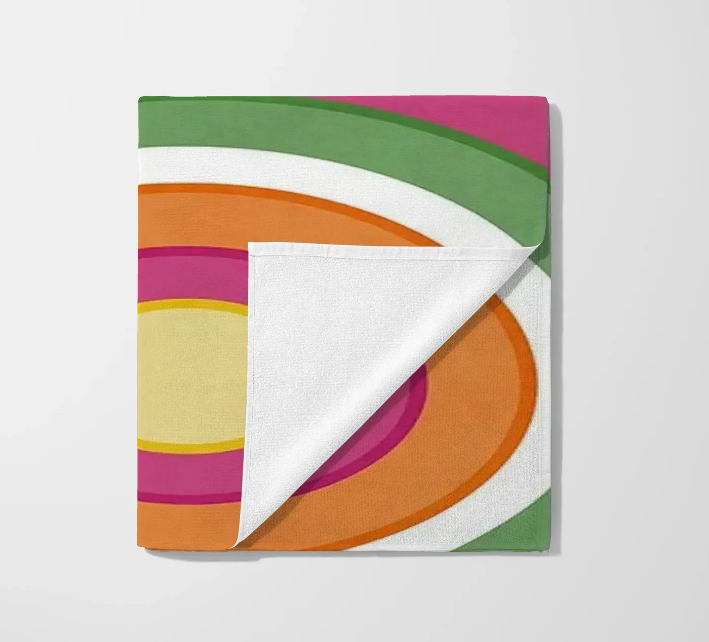 Stroll beach towel by shellybremmer