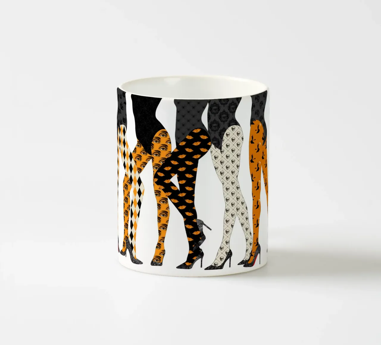 CONGREGA DI STREGHE DI HALLOWEEN tazza in ceramica da ARTOMATIC