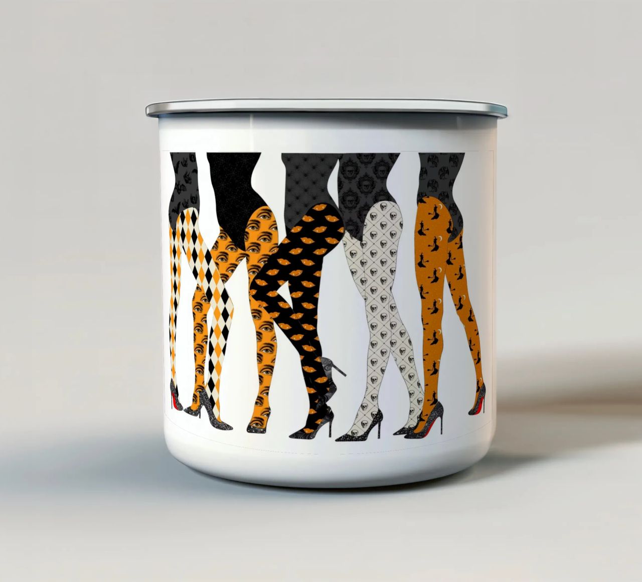 CONGREGA DI STREGHE DI HALLOWEEN tazza in smalto da ARTOMATIC