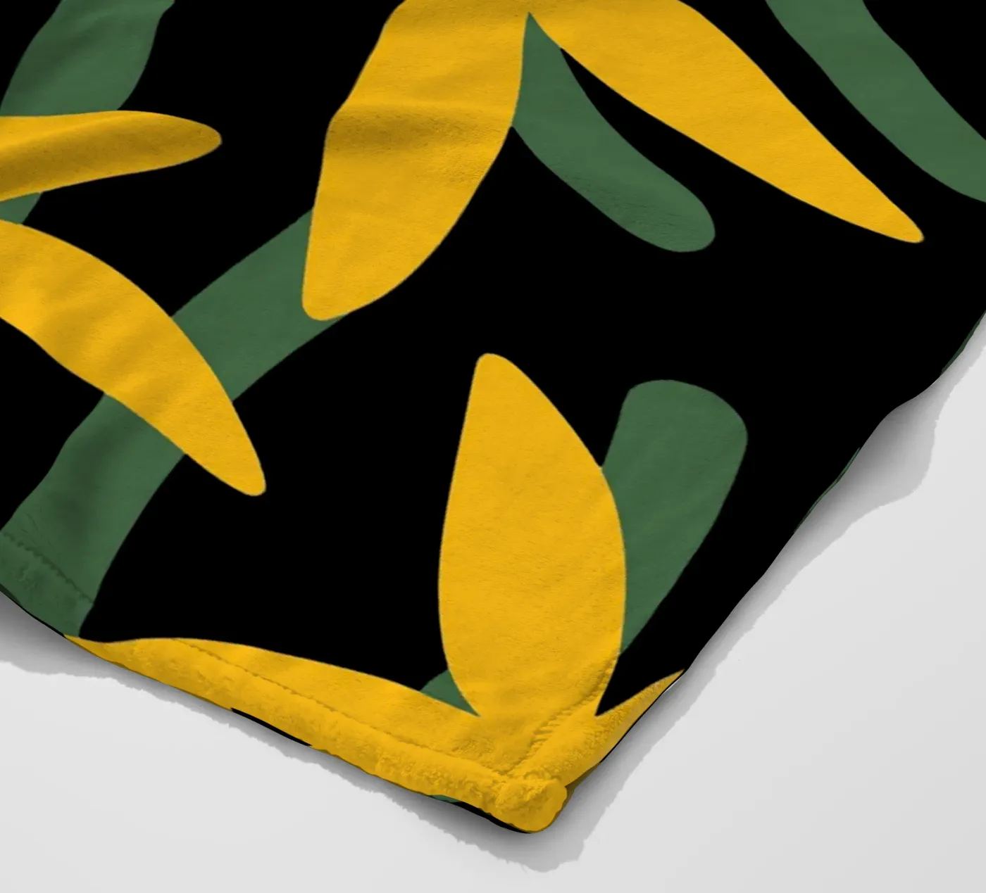 Star flower pattern fleece blanket by Little Dean