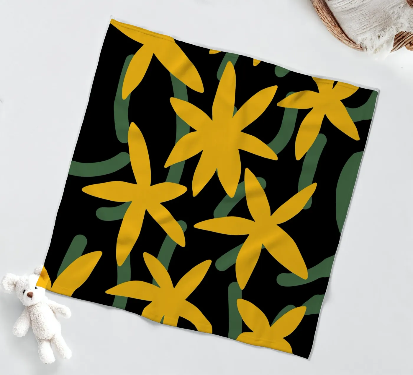 Star flower pattern fleece blanket by Little Dean