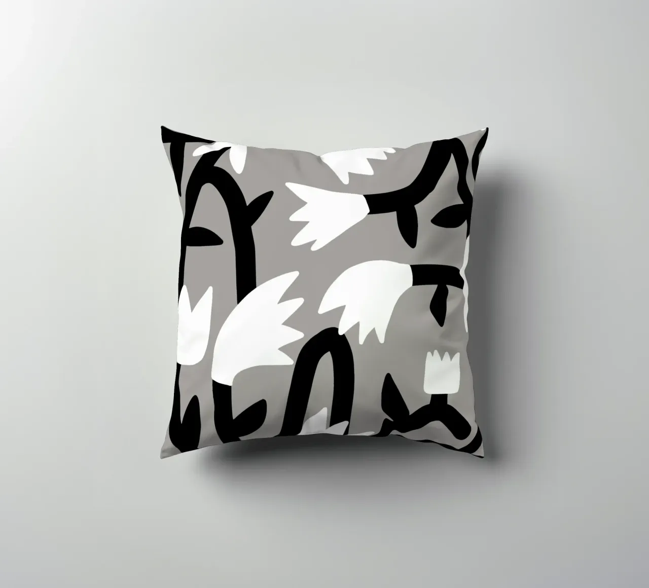 Bianco e nero floreale cuscino da Little Dean