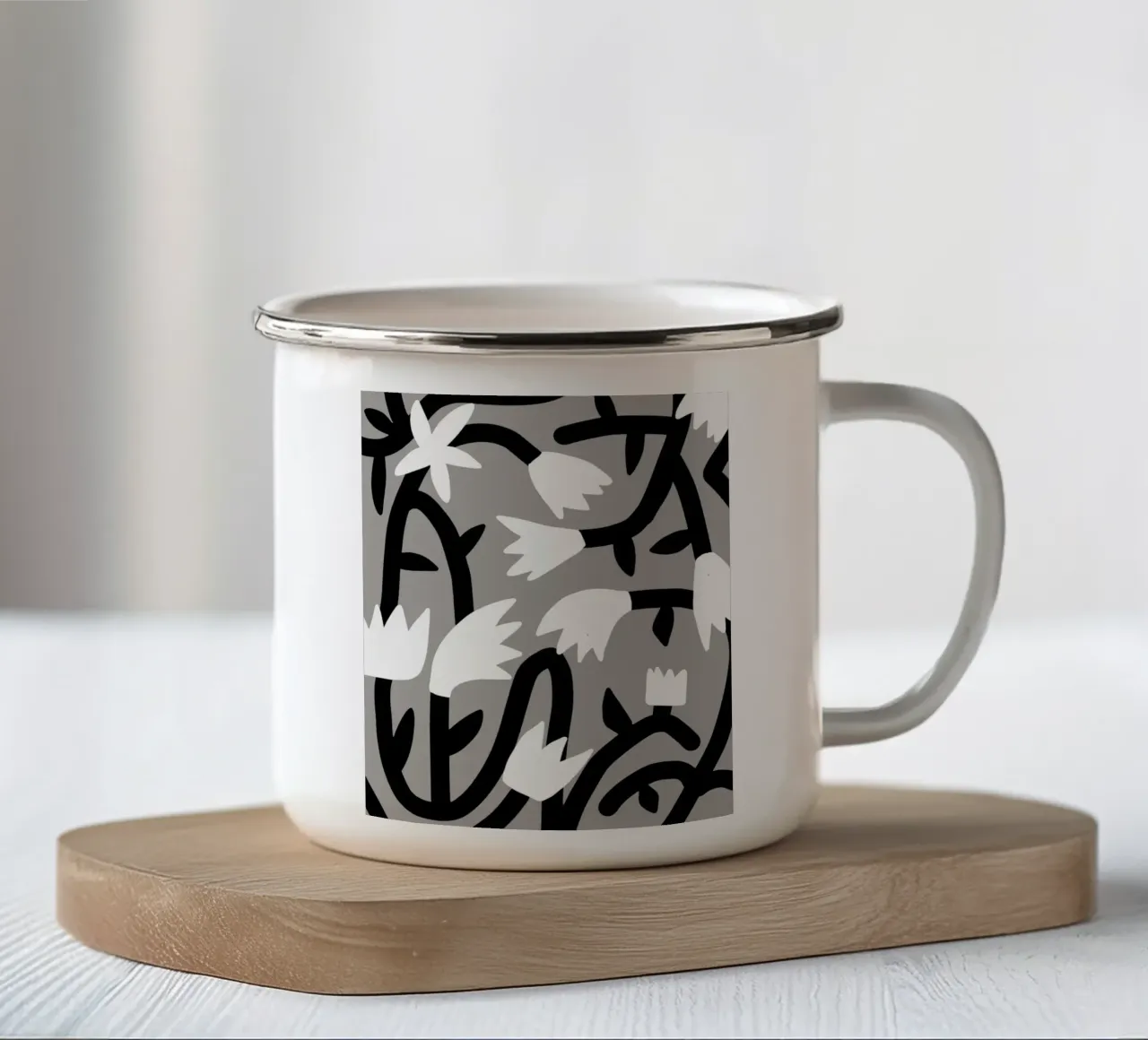Bianco e nero floreale tazza in smalto da Little Dean