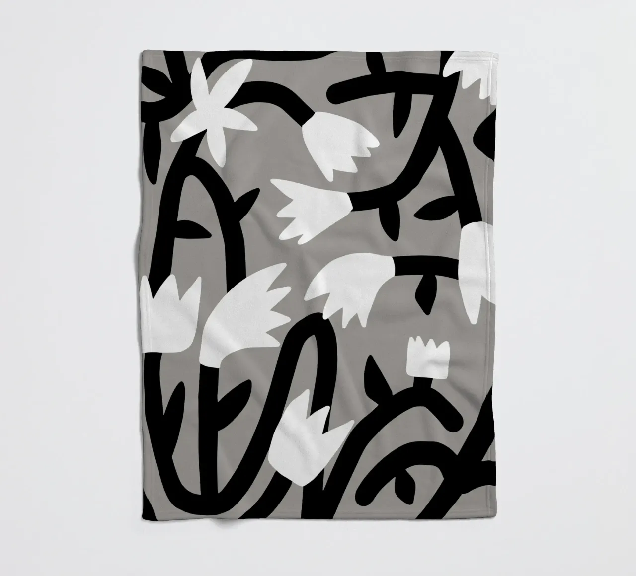 Bianco e nero floreale coperta in pile da Little Dean