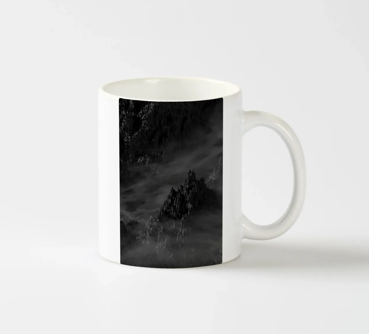 carbon mountain tazza in ceramica da Fost