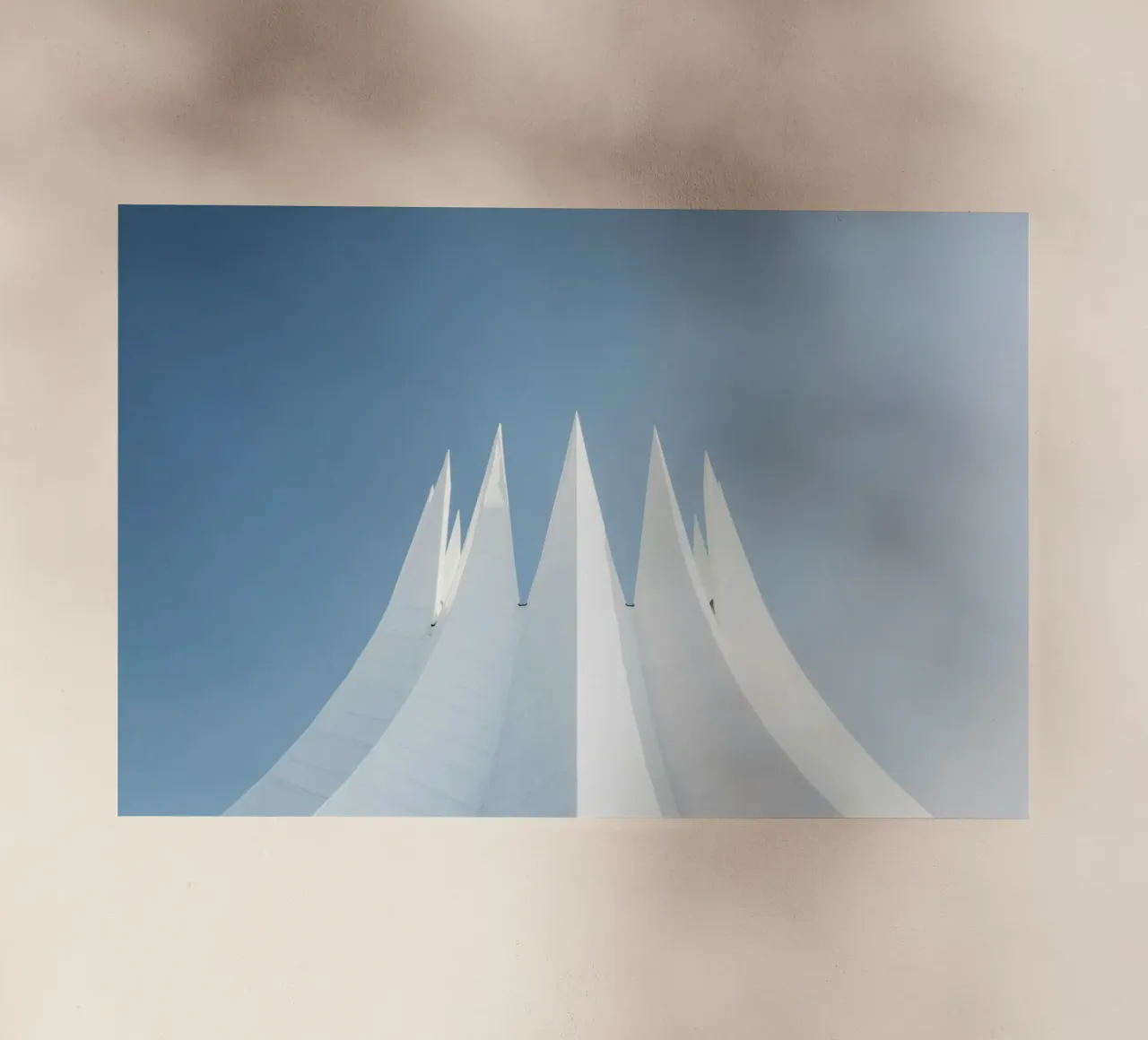 epic architecture pellicola backlit da Fost