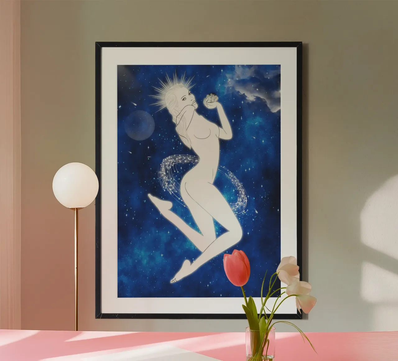 DEA DELLA GALASSIA poster con telaio in alluminio da ARTOMATIC
