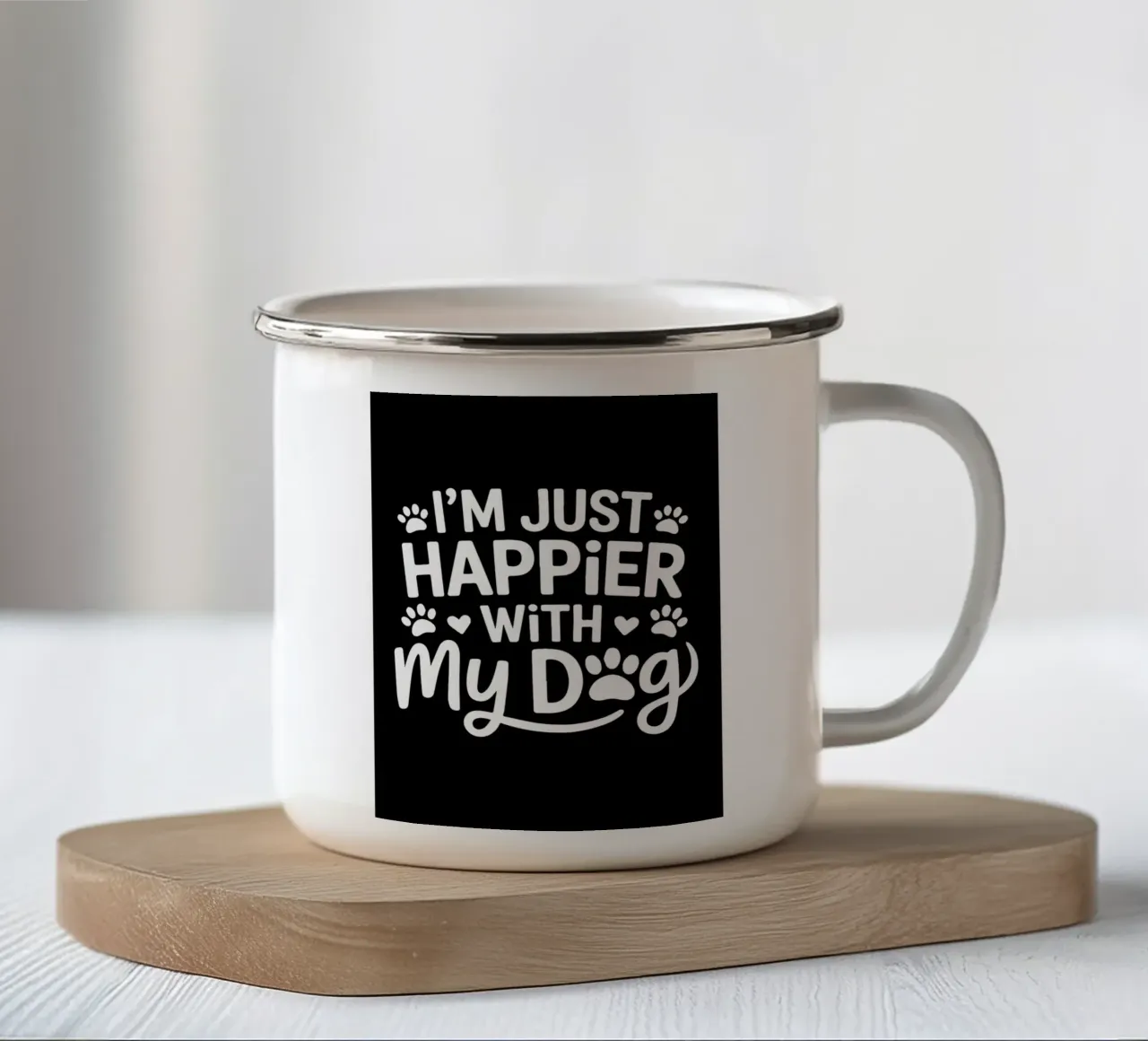 Sono più felice con il mio cane tazza in smalto da Benjamin Pelletier