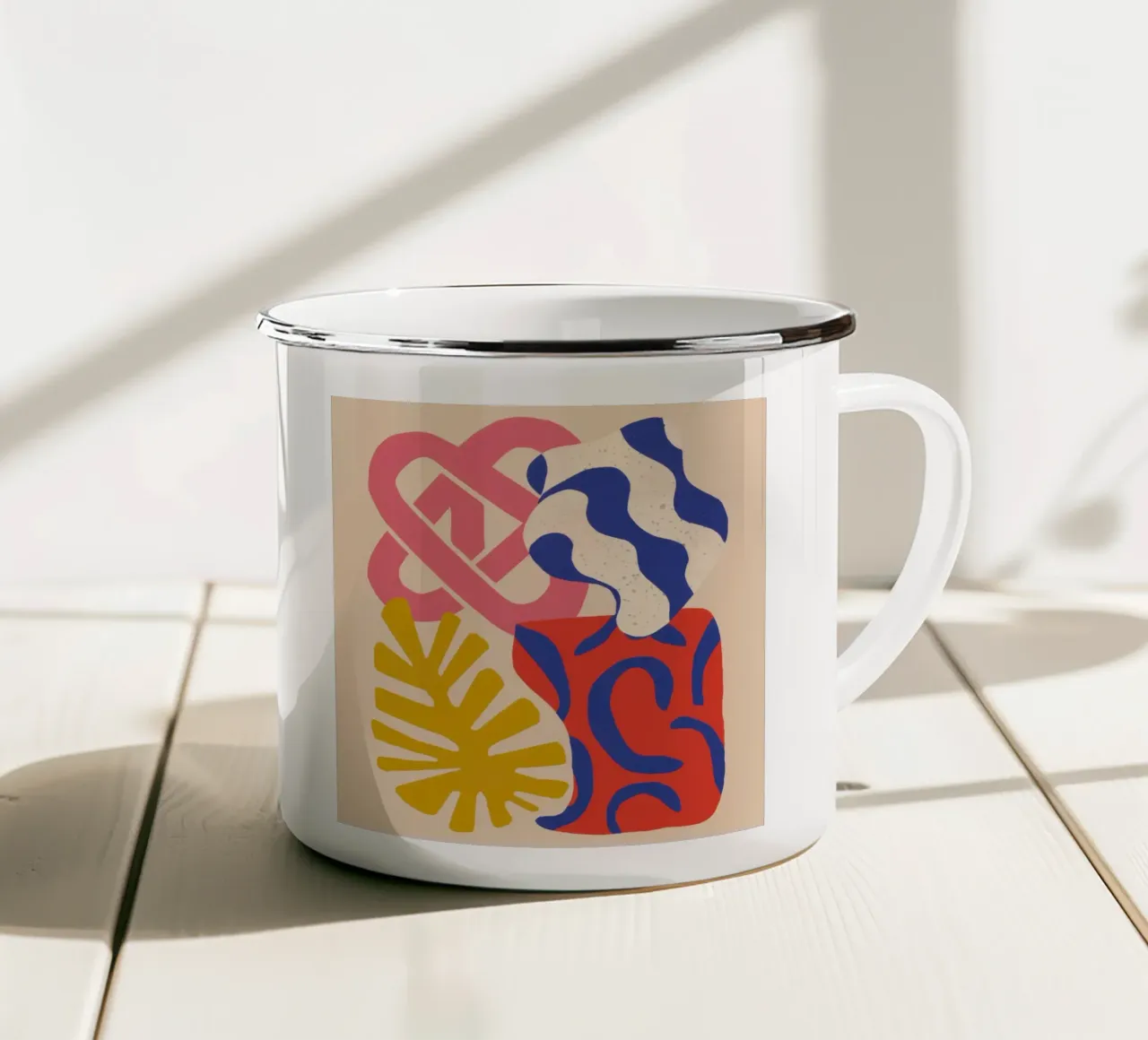 Gioco di foglie Maraouian tazza in smalto da Kala Martir