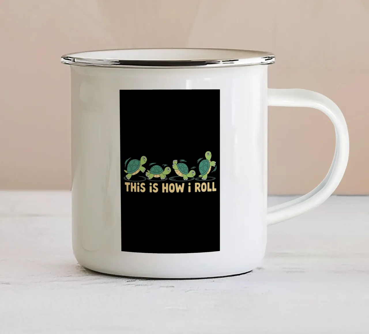 Slow and Steady, questo è il mio modo di fare le tartarughe divertenti tazza in smalto da Benjamin Pelletier