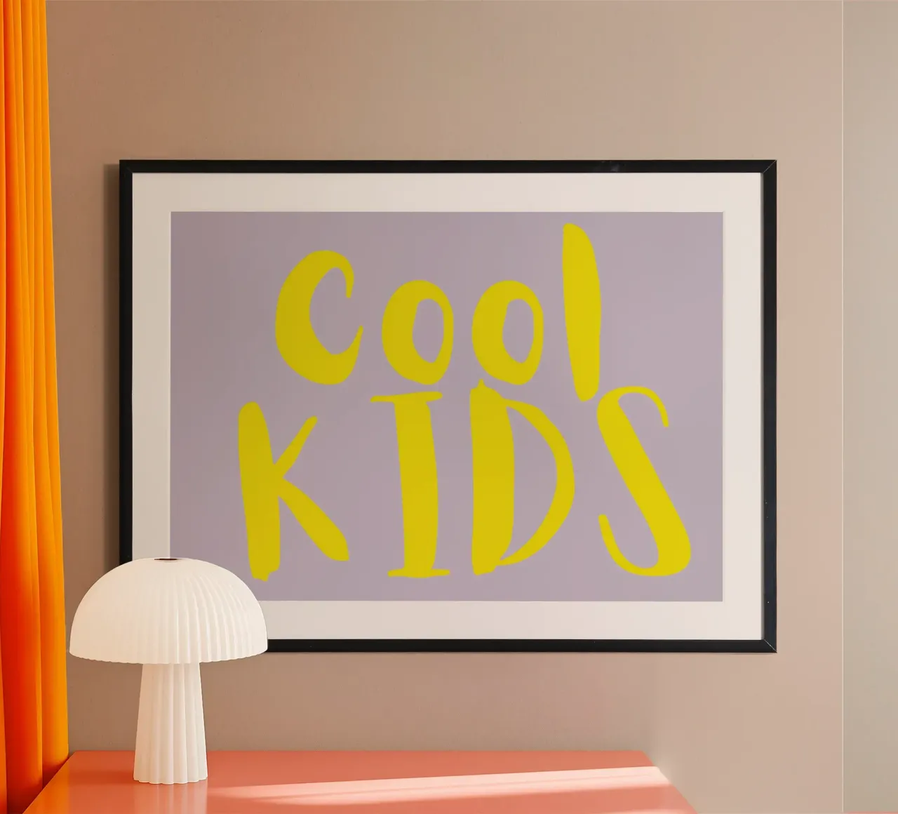 Cool Kids poster con telaio in alluminio da PurePeachStudio