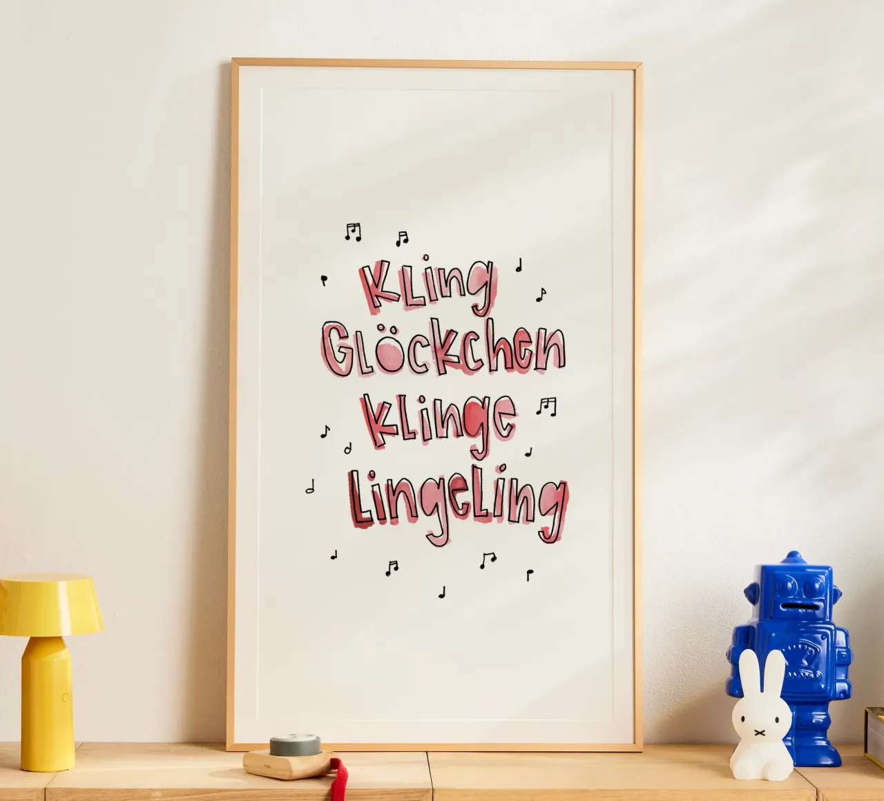 Kling Glöckchen poster con telaio in alluminio da Brushmeetspaper