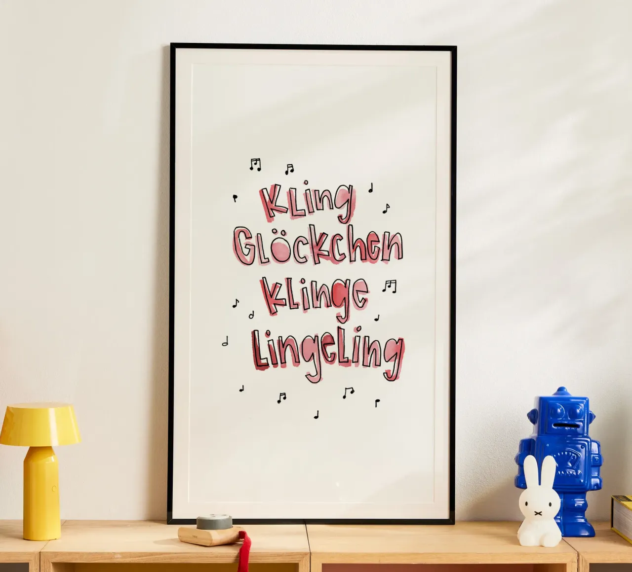 Kling Glöckchen poster con telaio in alluminio da Brushmeetspaper