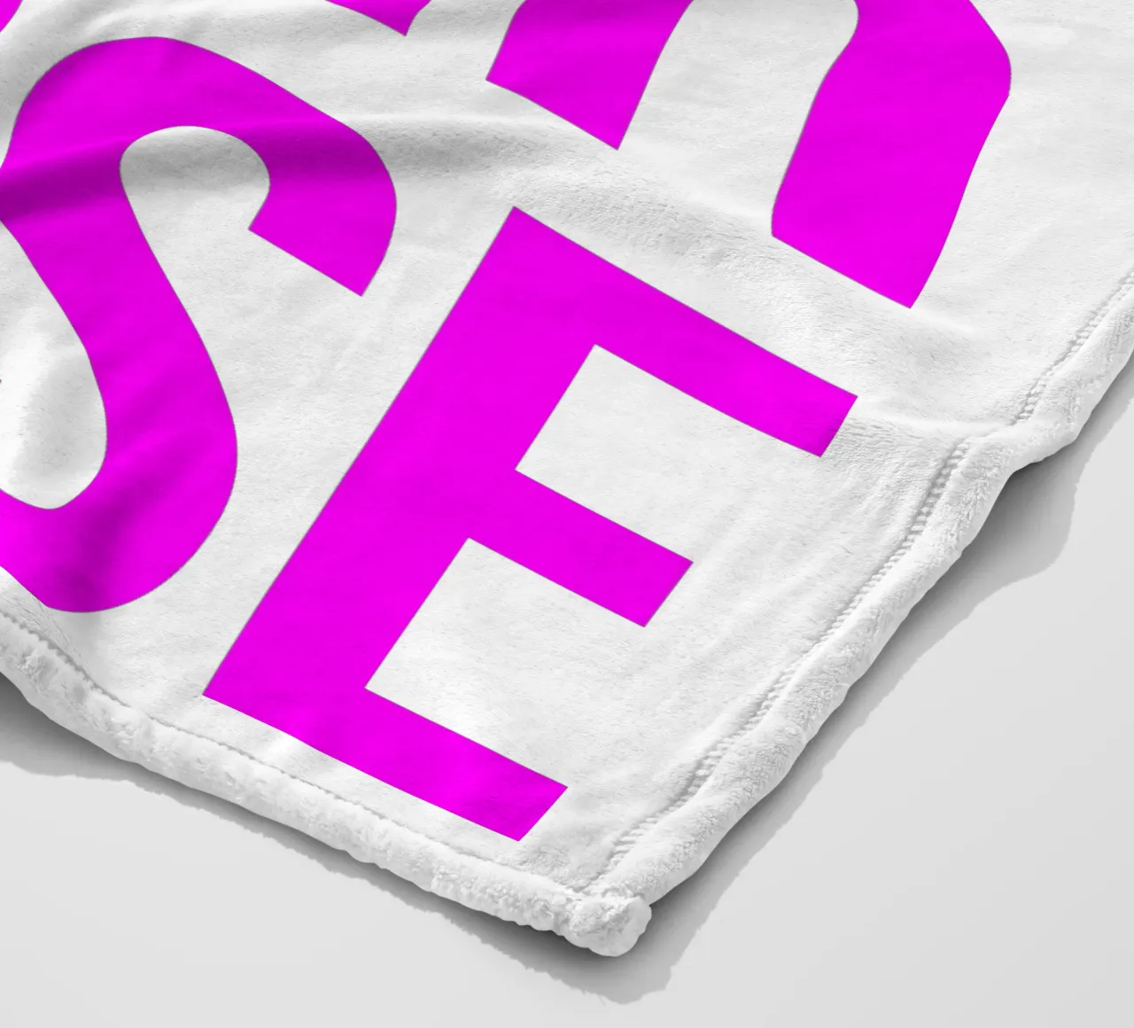 OVER Series- bold letters, brave values (5 colors) coperta in pile da OVER SERIES