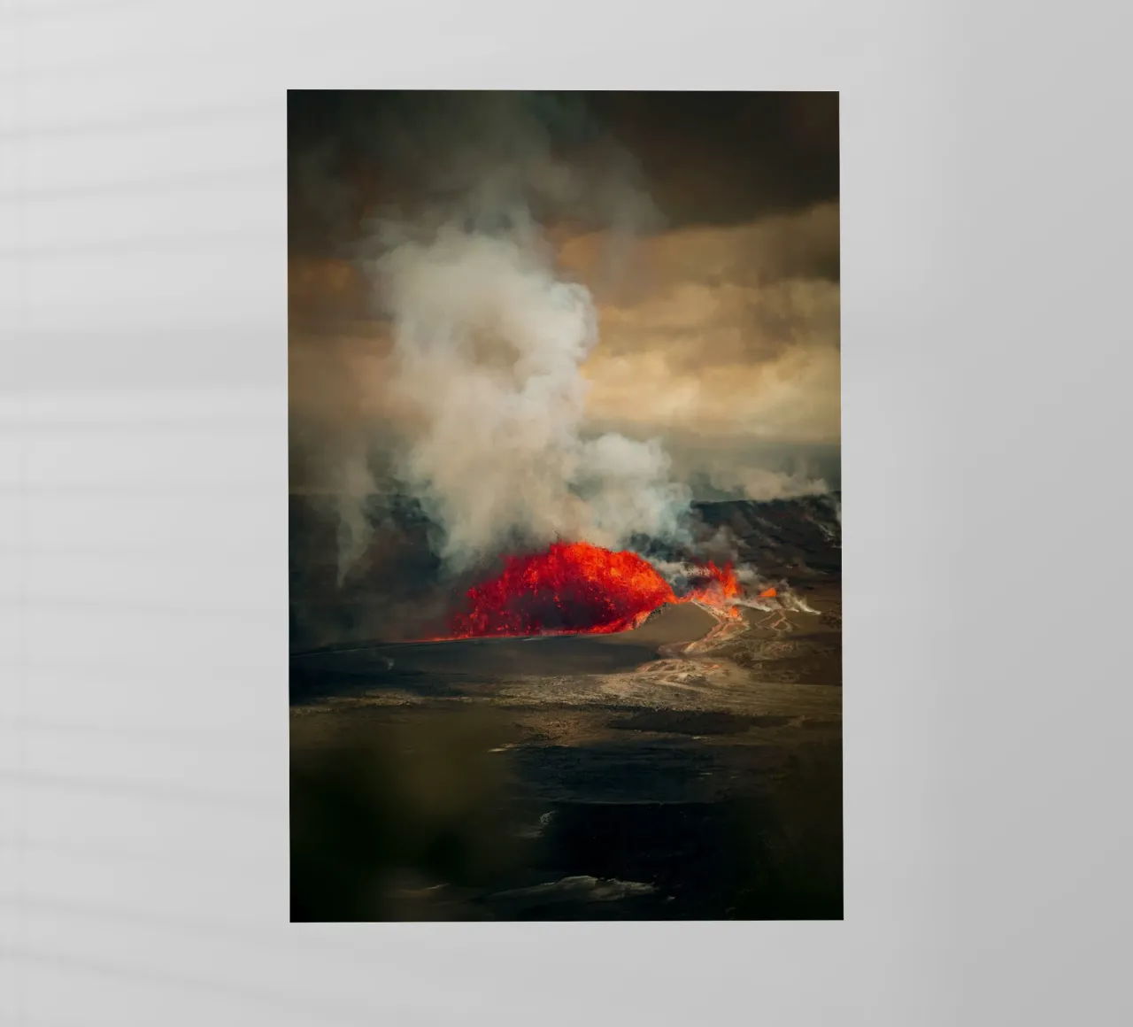 vulcano pellicola backlit da Earthly Visions