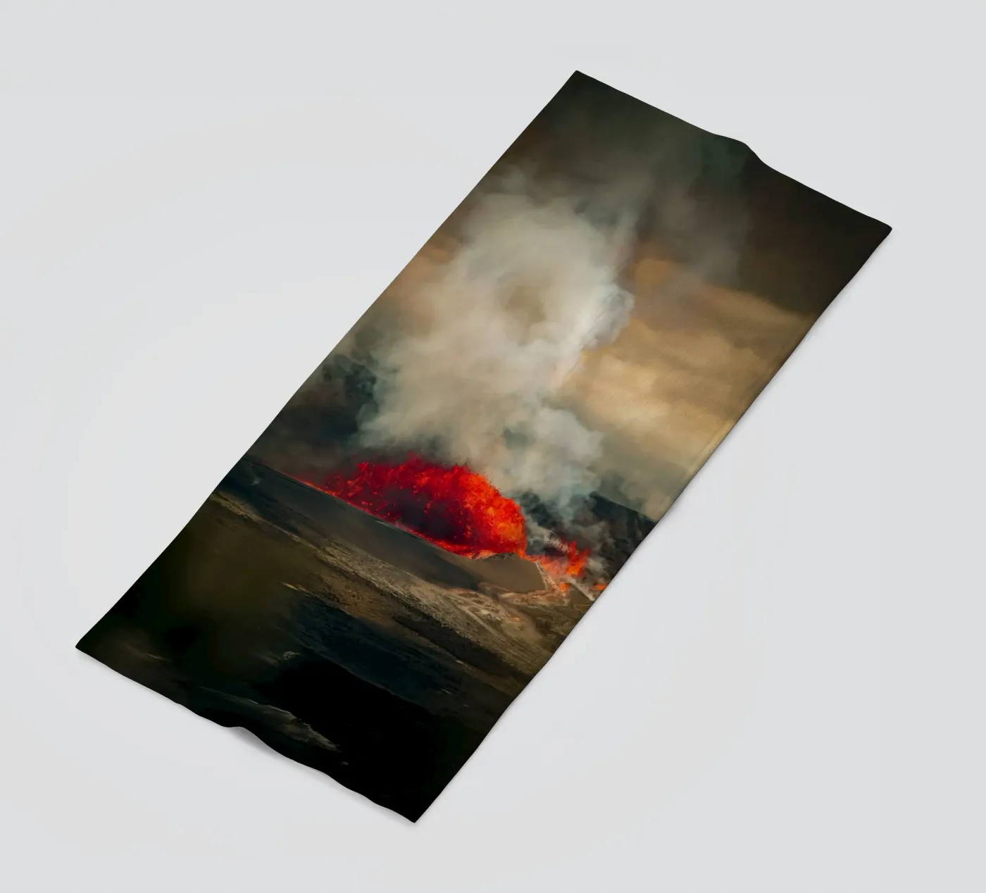 vulkaan strandhanddoek van Earthly Visions
