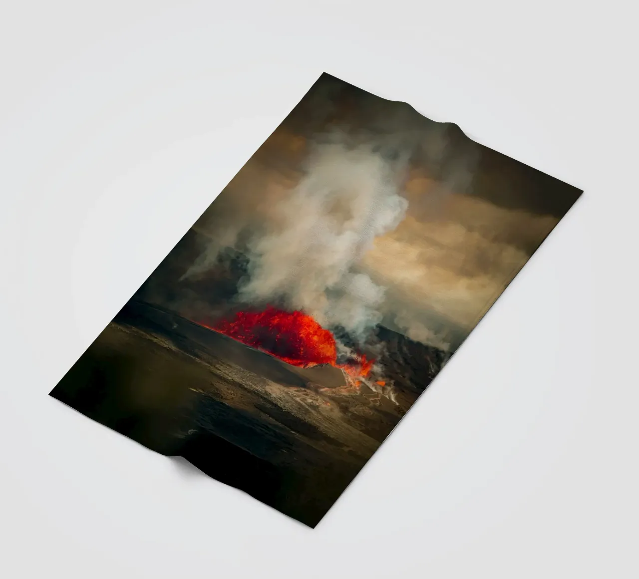 volcano Fleecedecke von Earthly Visions