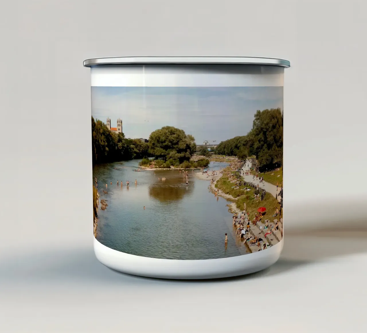 Estate a Monaco tazza in smalto da Simon Koy
